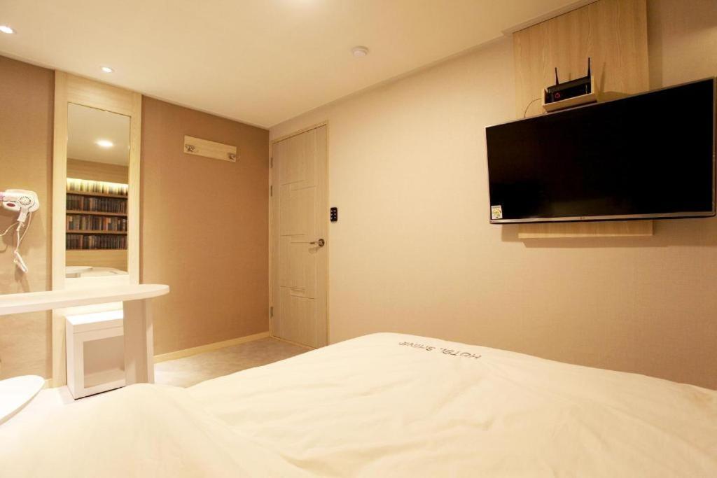 סיאול Shine Hotel מראה חיצוני תמונה