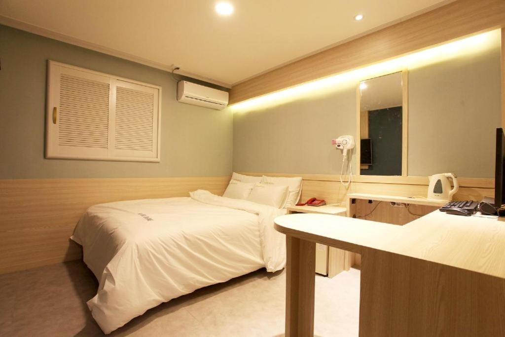 סיאול Shine Hotel מראה חיצוני תמונה