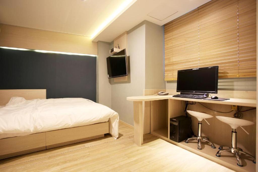 סיאול Shine Hotel מראה חיצוני תמונה